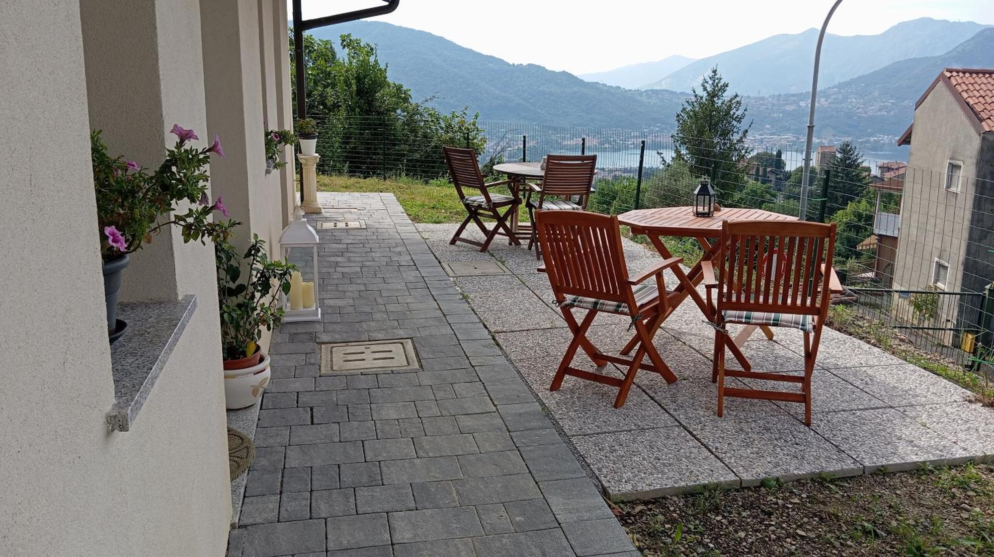 La Dimora Dei Due Laghi Bed and Breakfast Calolziocorte Exteriör bild